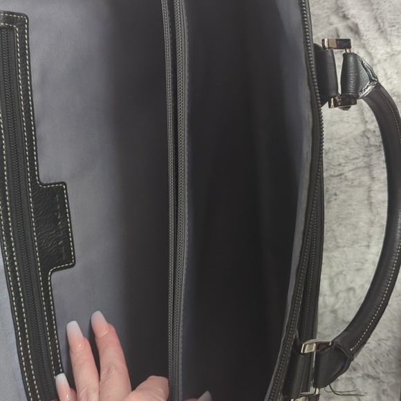 Levenger satchel - Picture 3 of 6